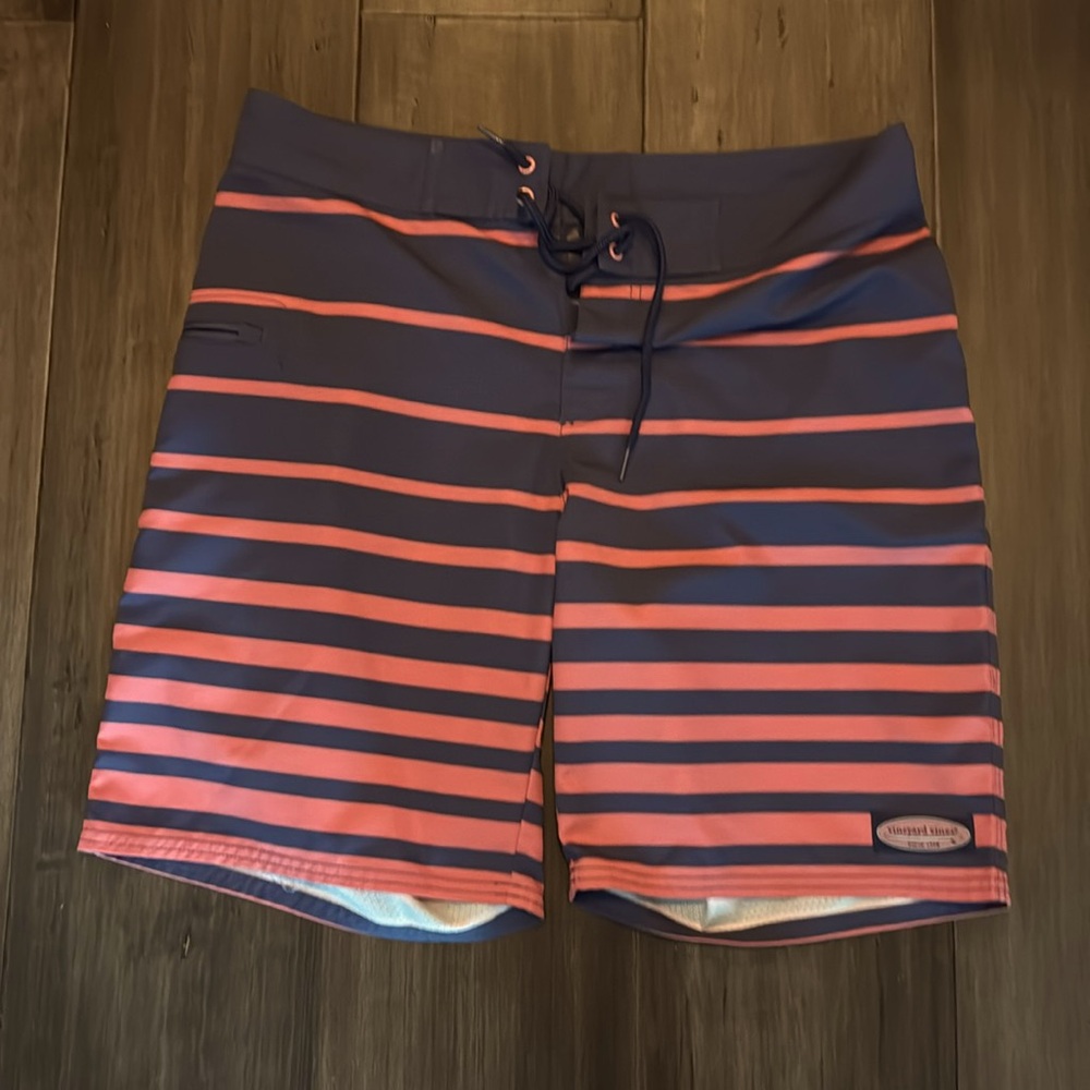 Men's Vineyard Vines Board Shorts Blue & Pink Stripe - 32" Waist